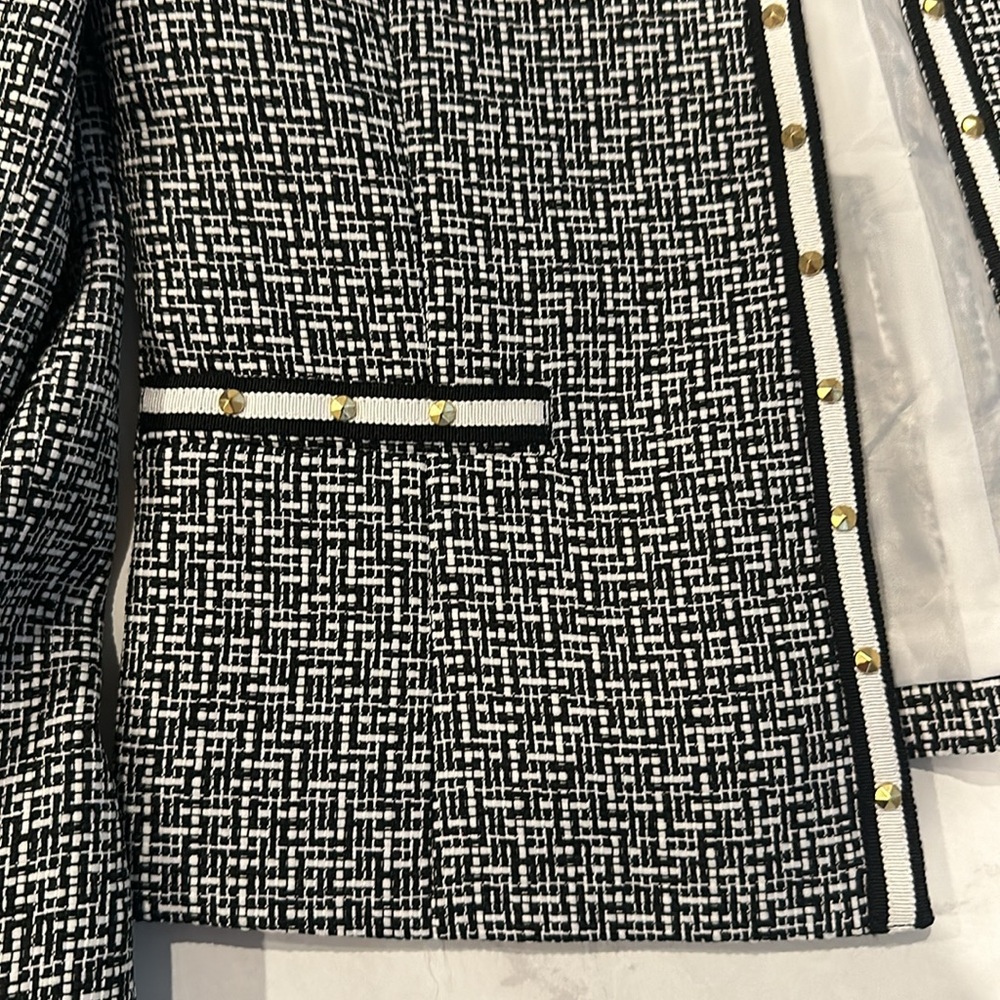 Tahari tweed blazer with gold studs - Picture 3 of 4